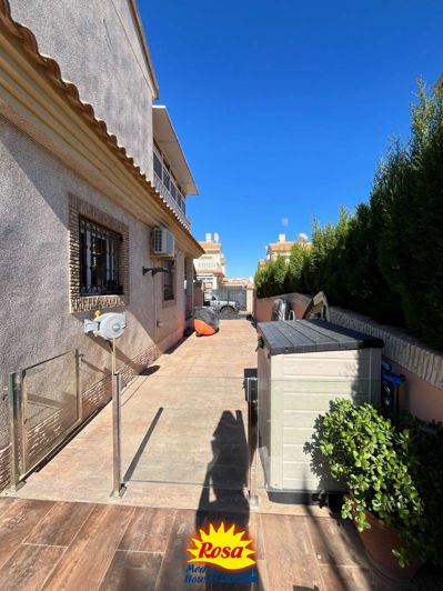 Image No.25-3 Bed Property for sale