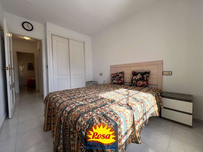 Image No.22-3 Bed Apartment for sale