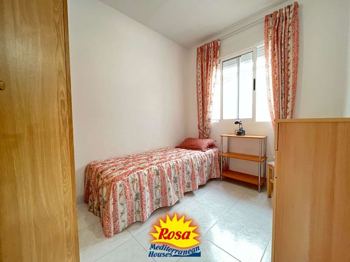 Image No.25-3 Bed Apartment for sale