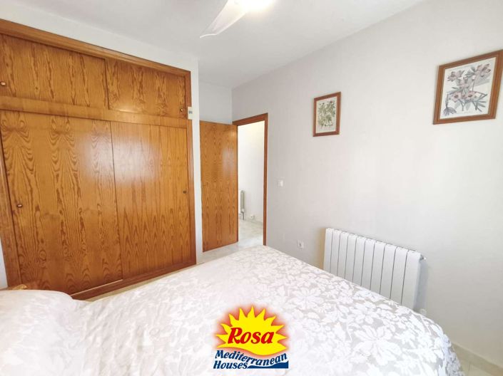 Image No.22-3 Bed Chalet for sale
