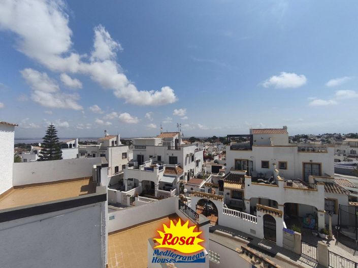Image No.29-3 Bed Property for sale