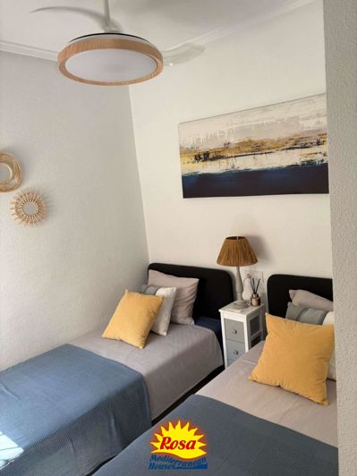 Image No.20-2 Bed Property for sale