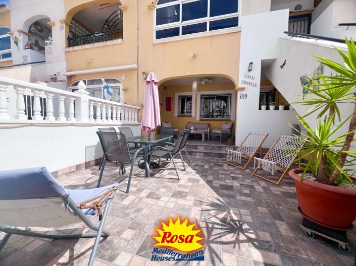 Image No.2-Appartement de 2 chambres à vendre à Orihuela Costa