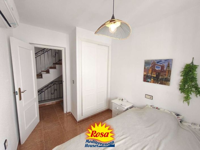 Image No.20-3 Bed Duplex for sale