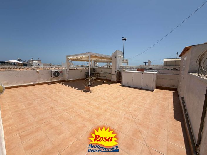 Image No.20-3 Bed Apartment for sale