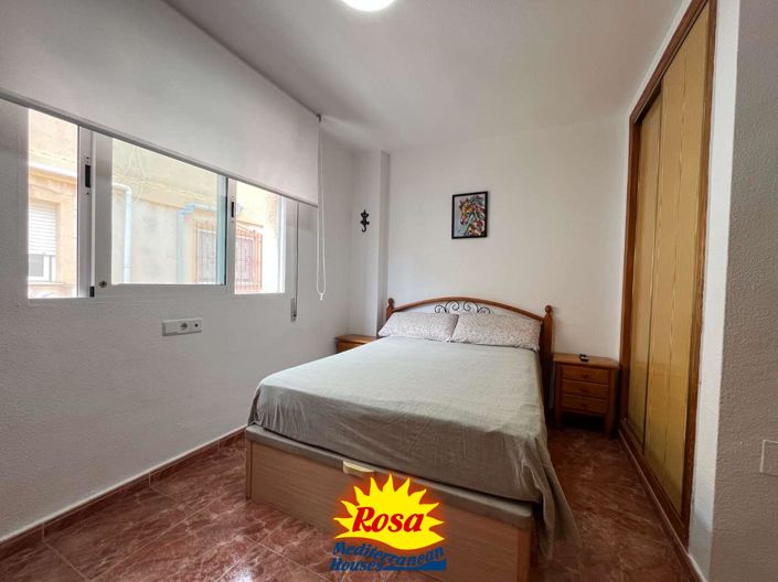 Image No.23-3 Bed Property for sale