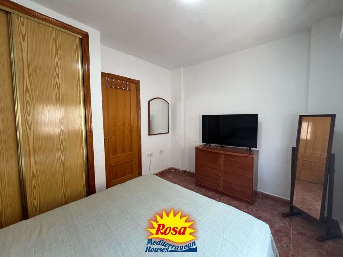 Image No.24-3 Bed Property for sale