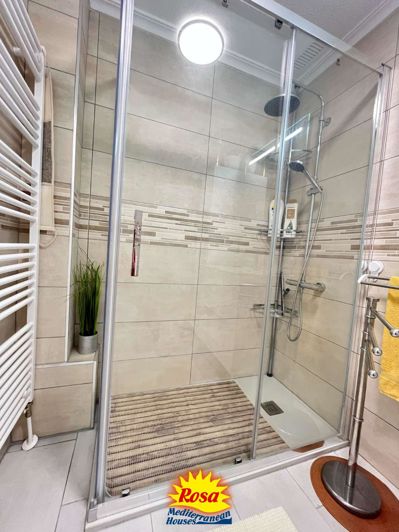 Image No.15-2 Bed Property for sale