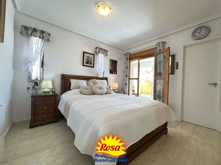 Image No.20-2 Bed Property for sale