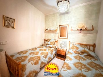 property280304873