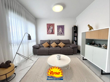 property279585764