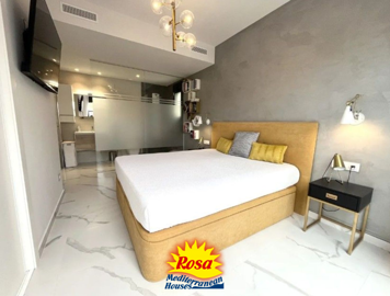 property279585425