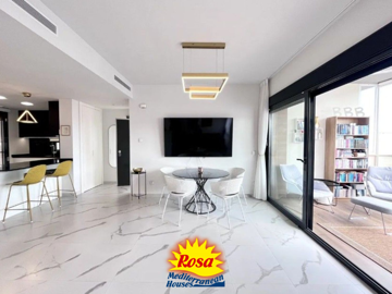 property279585958