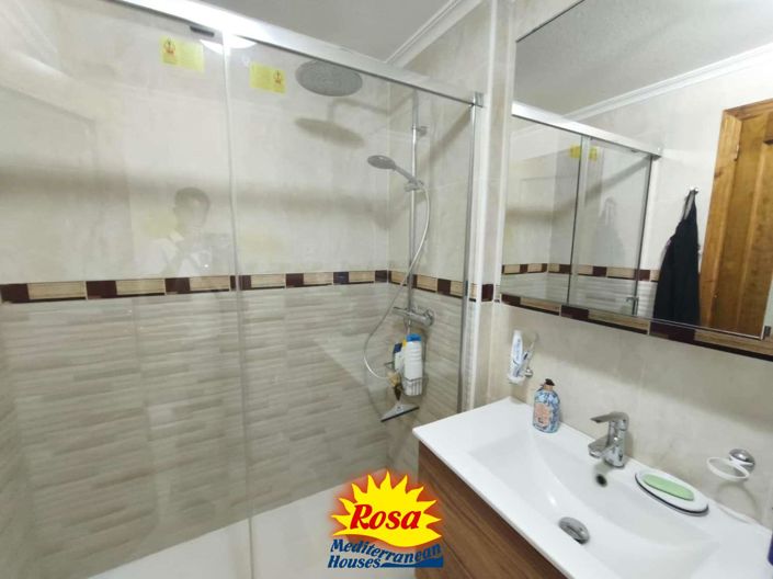 Image No.18-2 Bed Apartment for sale