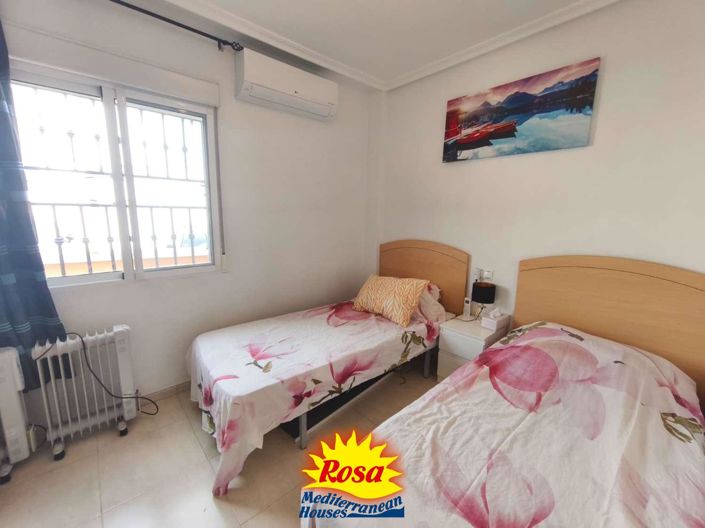Image No.20-2 Bed Apartment for sale