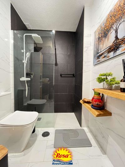 Image No.19-3 Bed Property for sale