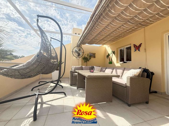 Image No.32-3 Bed Property for sale