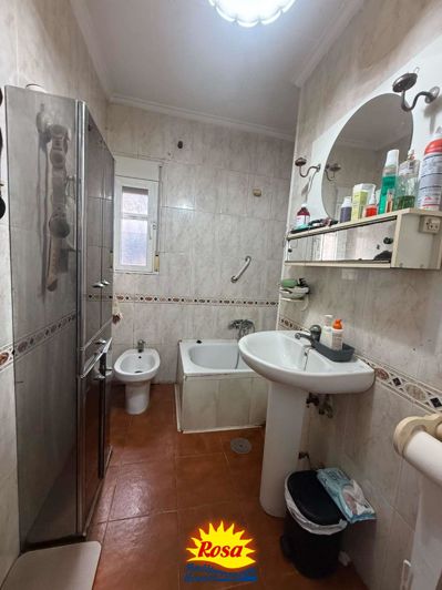 Image No.23-4 Bed Chalet for sale