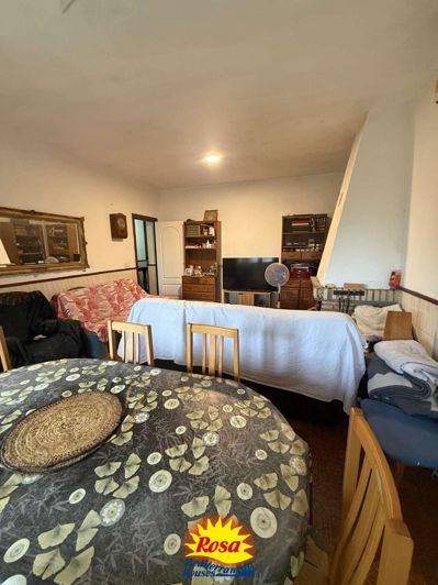 Image No.7-4 Bed Chalet for sale