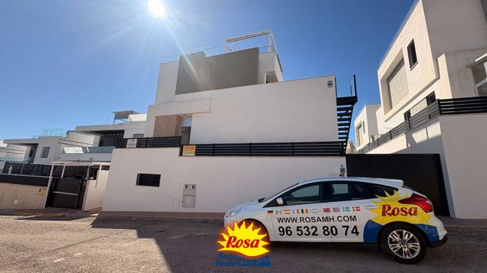 Image No.2-5 Bed Villa for sale