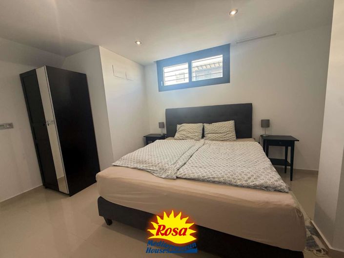 Image No.25-5 Bed Villa for sale