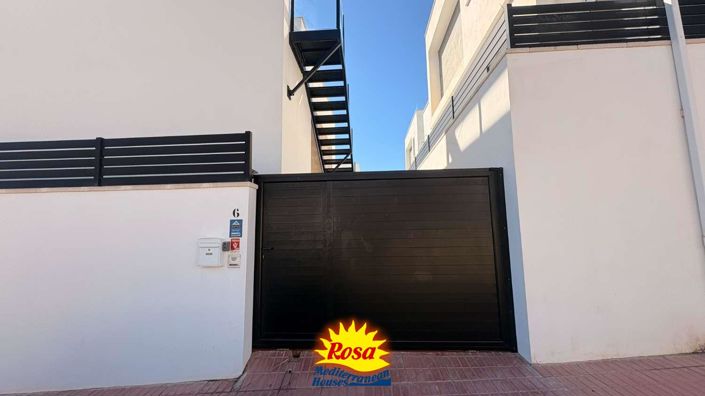 Image No.3-5 Bed Villa for sale