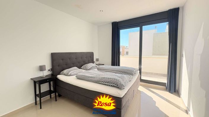 Image No.33-5 Bed Villa for sale