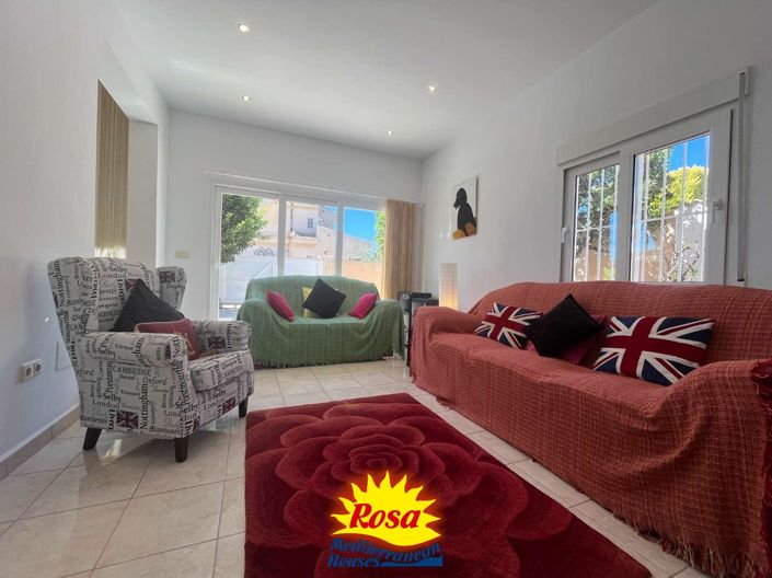Image No.14-4 Bed Villa for sale