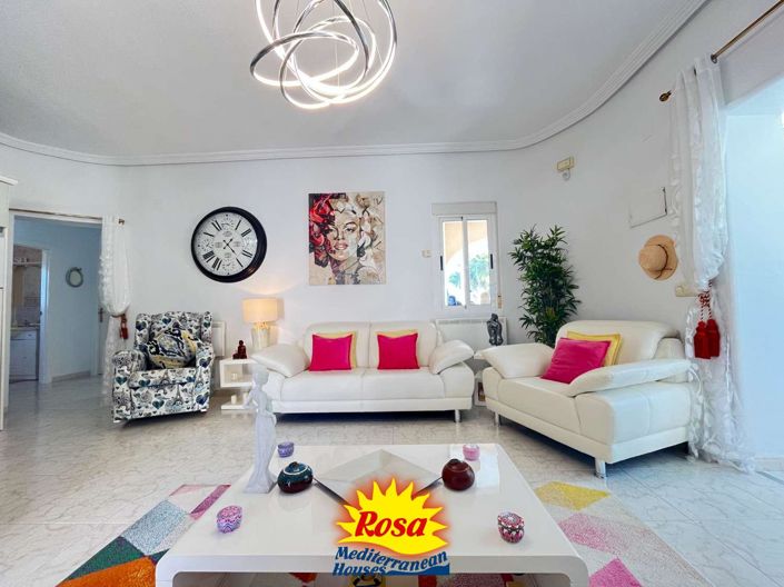 Image No.19-4 Bed Villa for sale