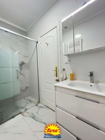Image No.14-2 Bed Property for sale