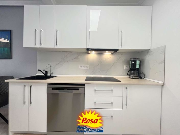 Image No.8-2 Bed Property for sale