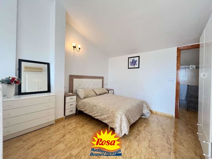 Image No.19-3 Bed Duplex for sale