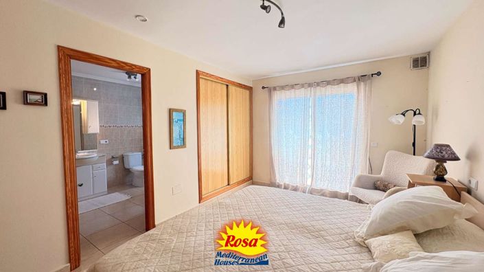 Image No.25-2 Bed Bungalow for sale
