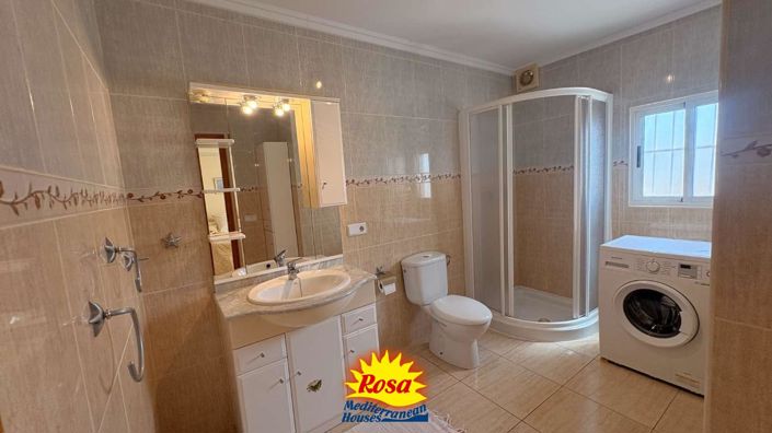 Image No.26-2 Bed Bungalow for sale