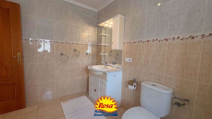 Image No.28-2 Bed Bungalow for sale