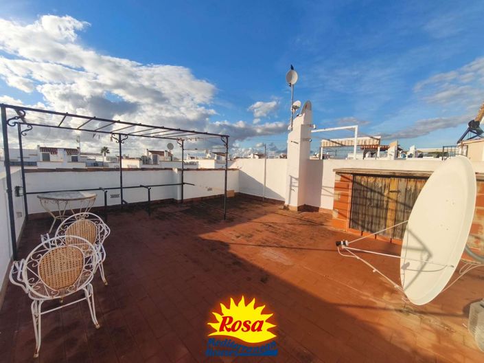 Image No.20-3 Bed Apartment for sale
