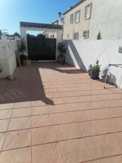 Image No.12-3 Bed Villa / Detached for sale