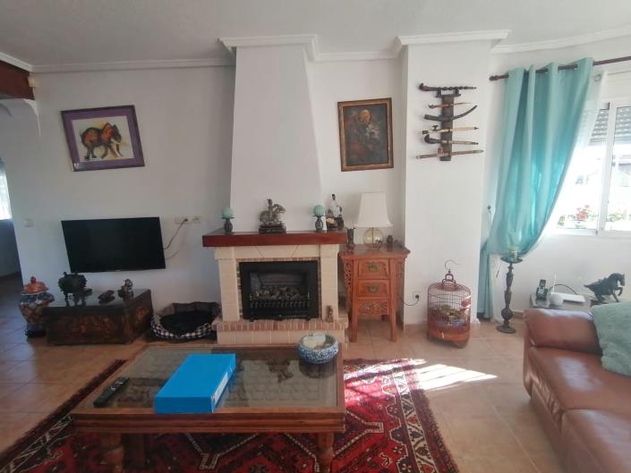 Image No.19-3 Bed Villa / Detached for sale