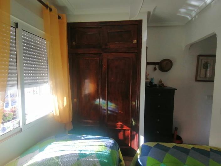 Image No.39-3 Bed Villa / Detached for sale