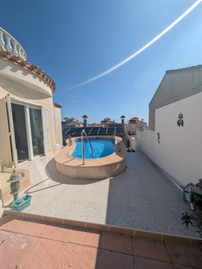Image No.11-3 Bed Villa / Detached for sale