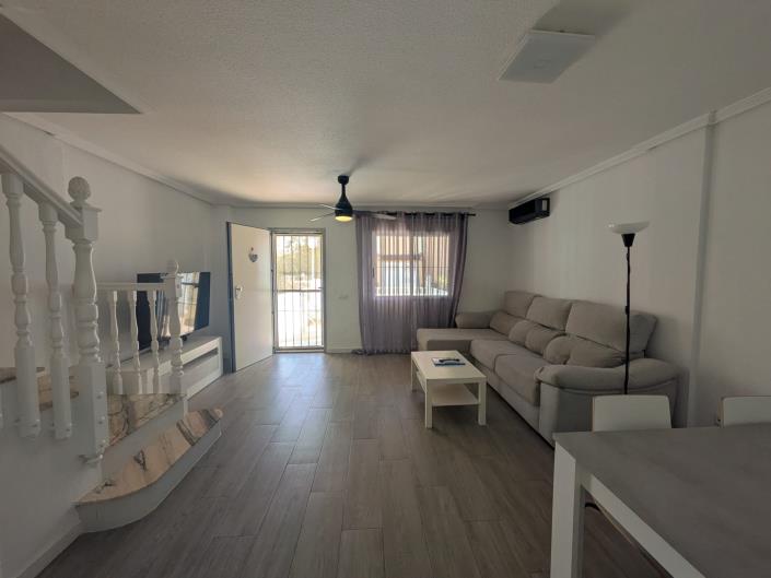Image No.9-3 Bed Townhouse for sale