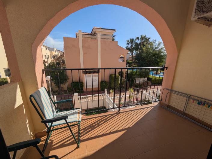 Image No.19-3 Bed Townhouse for sale