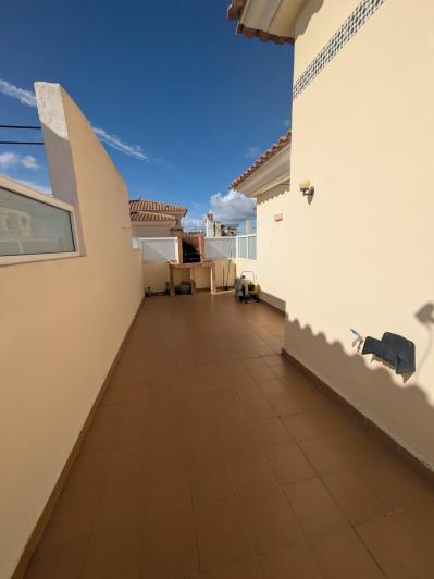 Image No.29-3 Bed Townhouse for sale