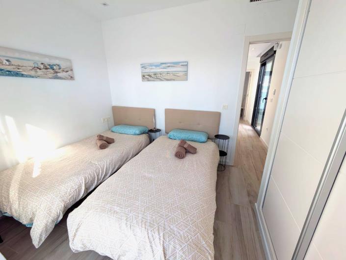Image No.18-3 Bed Villa for sale