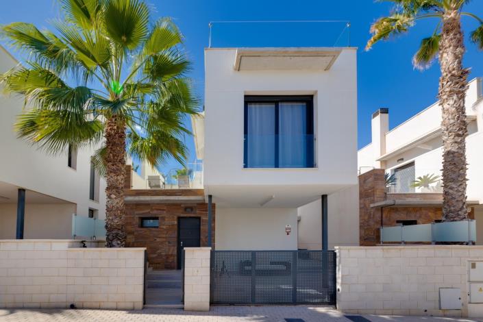 Image No.38-3 Bed Villa for sale