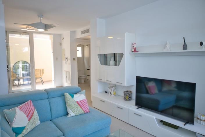 Image No.18-4 Bed Villa / Detached for sale
