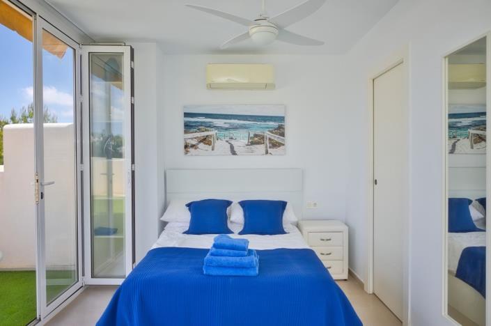 Image No.40-4 Bed Villa / Detached for sale