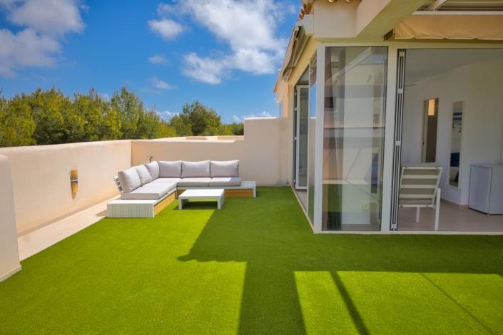Image No.44-4 Bed Villa / Detached for sale