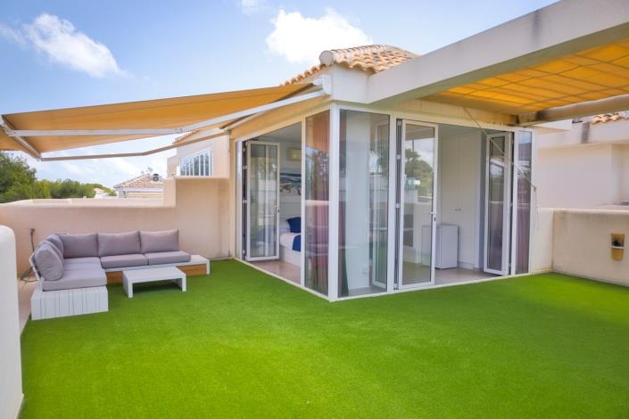Image No.46-4 Bed Villa / Detached for sale