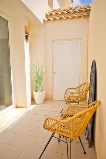 Image No.52-4 Bed Villa / Detached for sale